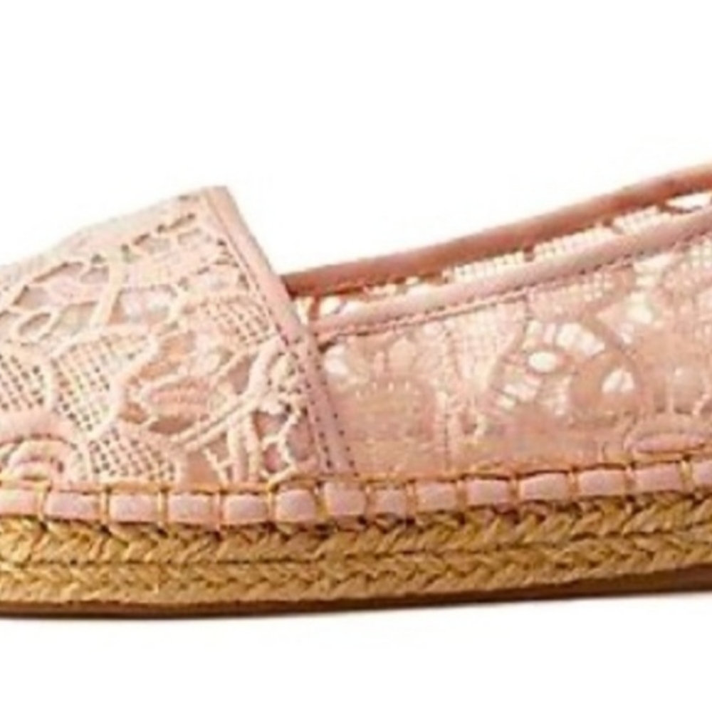 Charlotte Russe Lacey Pink Flats Brand new